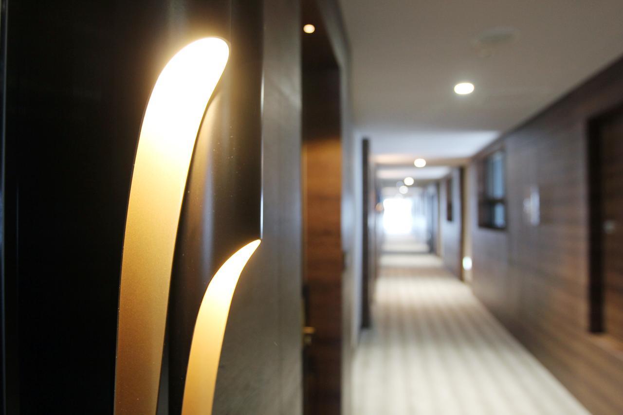 Western Grace Hotel Ίντσεον Εξωτερικό φωτογραφία